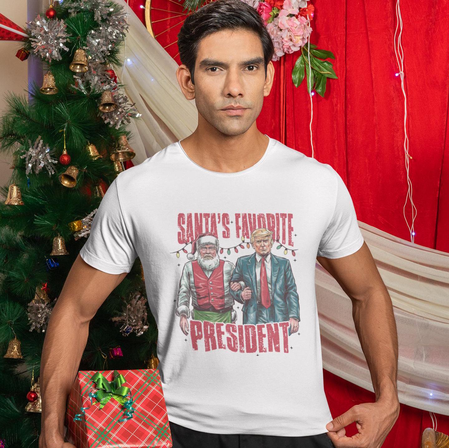 Santa's Favorite President Shirt: Unisex Softstyle T-Shirt, Cute X-mas Fashion, Funny Trump Christmas Party, Santa Claus Tee